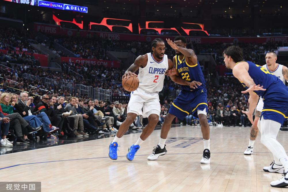 的影响下 的影响下