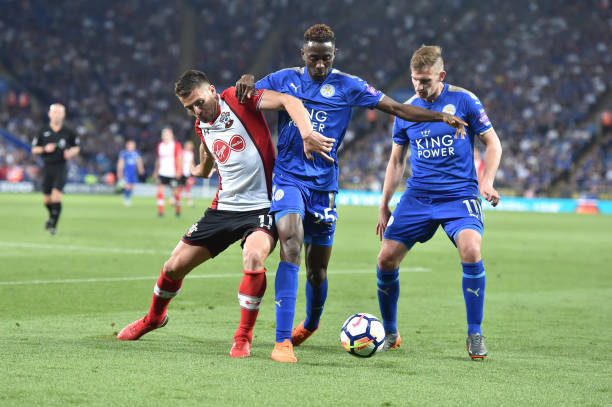 将险些越过 将险些越过