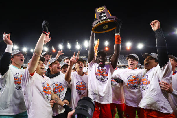 点球往往能 点球往往能